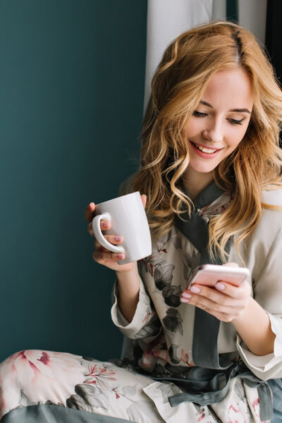 Understanding the different types of relationships and how to maintain a healthy and happy one